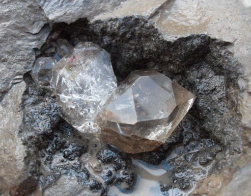 New Diamond Deposit Discovered in Canada: A Geological Breakthrough